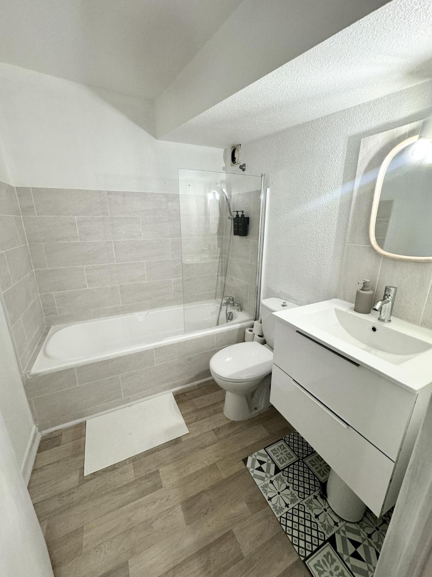 Appartement Cosy En Hyper-Centre Brive-la-Gaillarde Ngoại thất bức ảnh